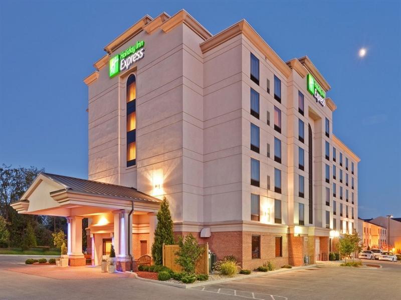 Holiday Inn Bloomington-University Area, An Ihg Hotel Esterno foto