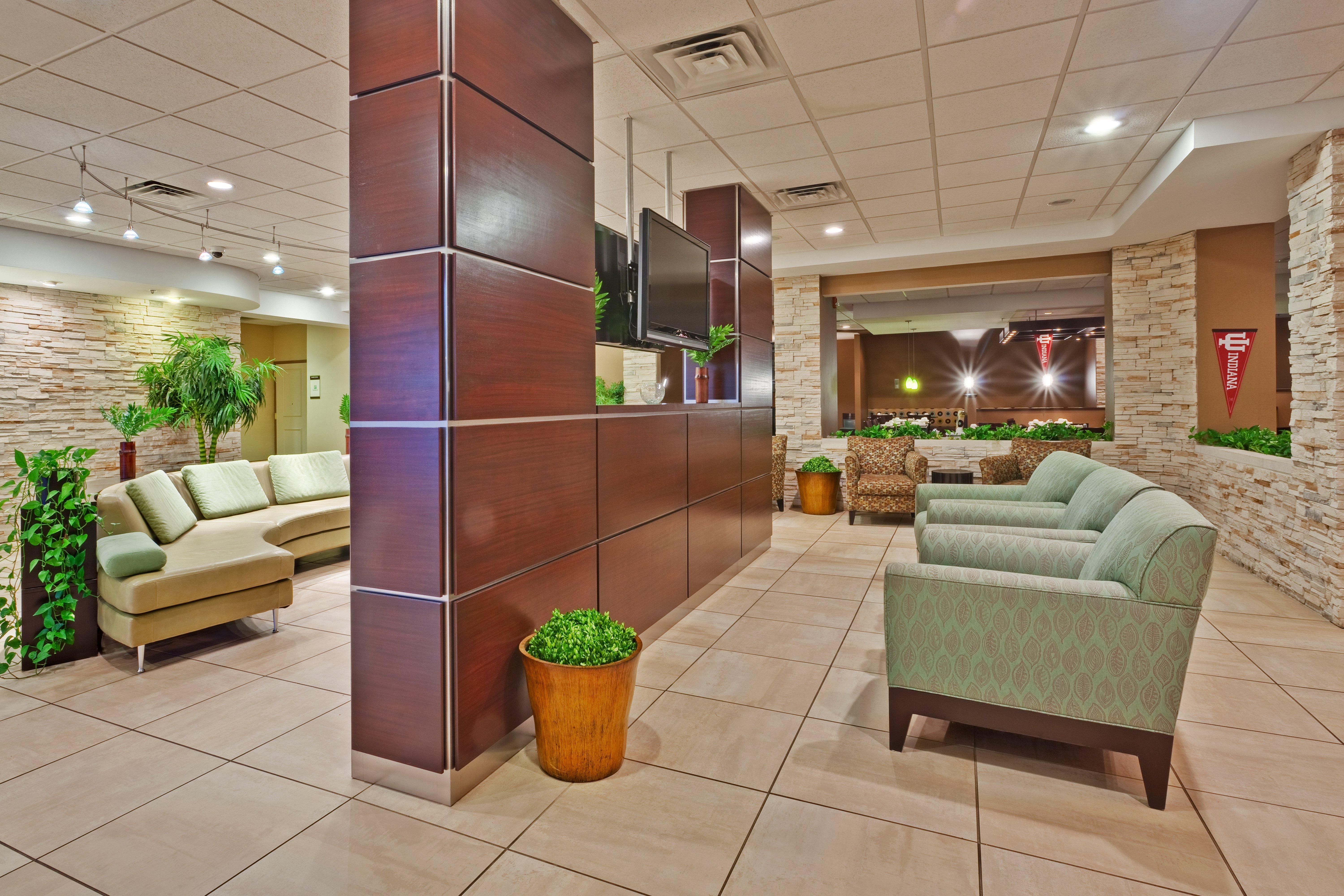 Holiday Inn Bloomington-University Area, An Ihg Hotel Esterno foto