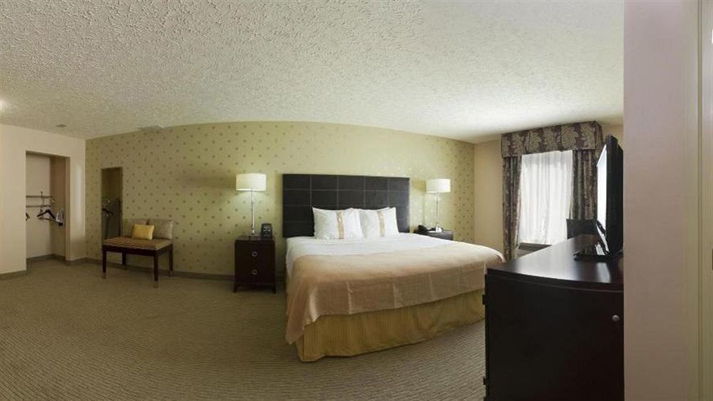 Holiday Inn Bloomington-University Area, An Ihg Hotel Esterno foto